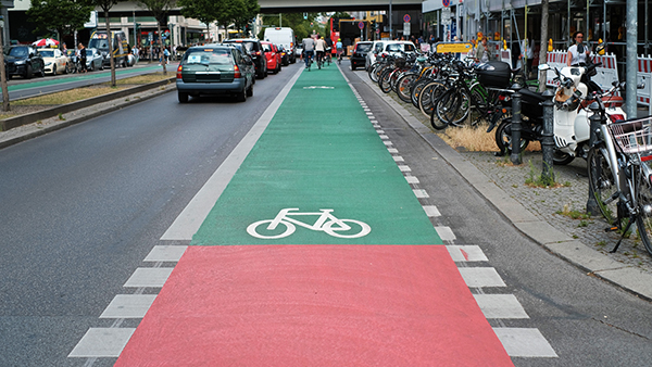 Radwegmarkierungen_fuer_mehr_Sicherheit.jpg