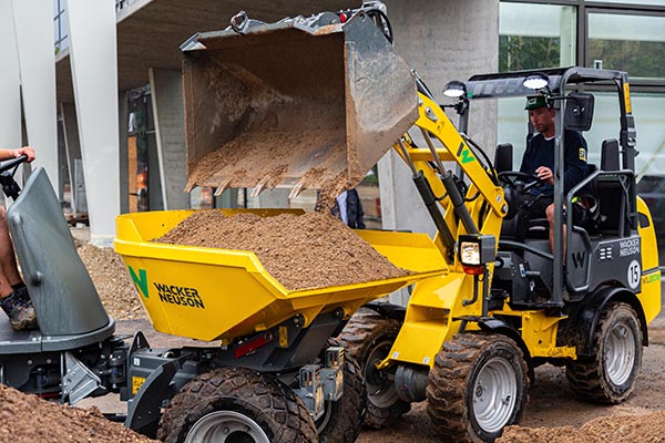 Wacker Neuson_DW15e_WL20e.jpg Wacker Neuson_DW15e_WL20e.jpg