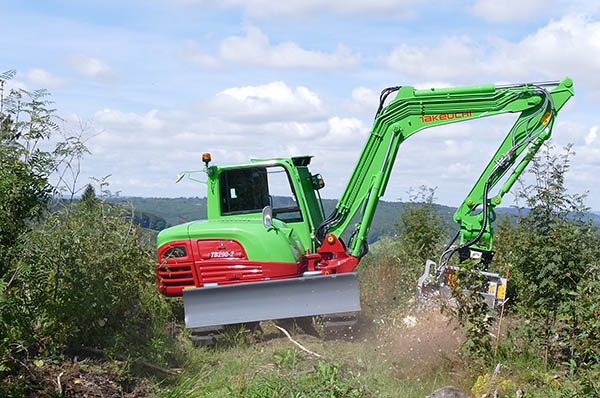Takeuchi 2.JPG Takeuchi 2.JPG