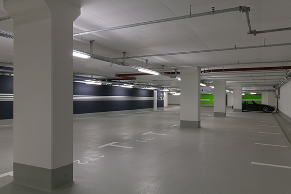 1389 - 1 Parkhaus.jpg 1389 - 1 Parkhaus.jpg