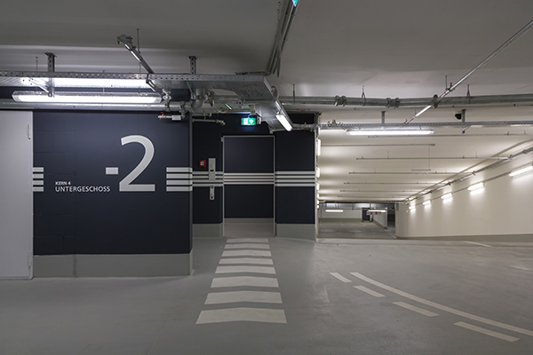 1389 - 2 Ausfahrt Tiefgarage.jpg 1389 - 2 Ausfahrt Tiefgarage.jpg