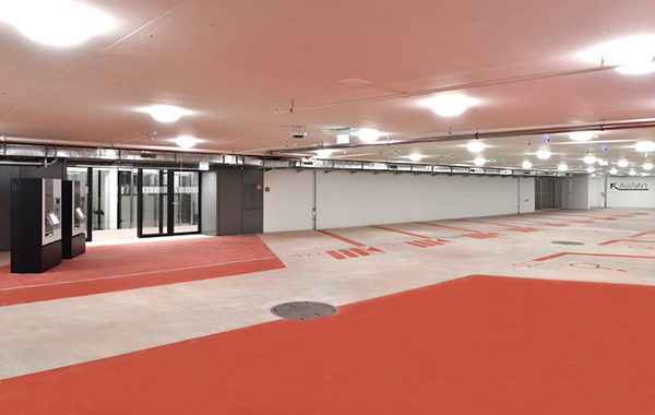 Grip - Parkhaus Thun AG 3.jpg Grip - Parkhaus Thun AG 3.jpg