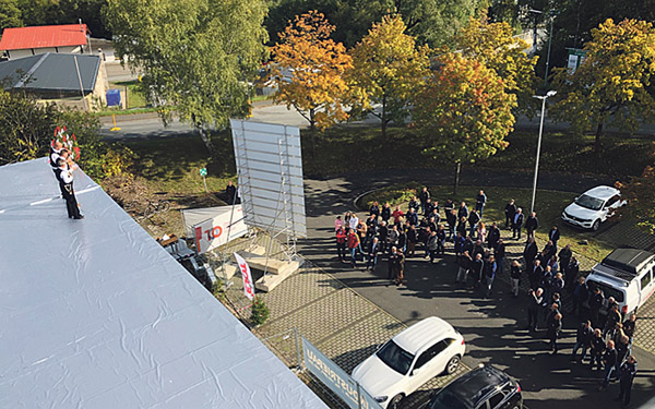 Richtfest-TecCenter-800x500px4.jpg Richtfest-TecCenter-800x500px4.jpg