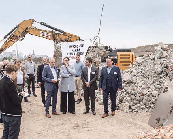 Baustellen-Besuch-mit-Bau-Fruehstueck-beim-STRABAG-C3-in-Bremen.jpg