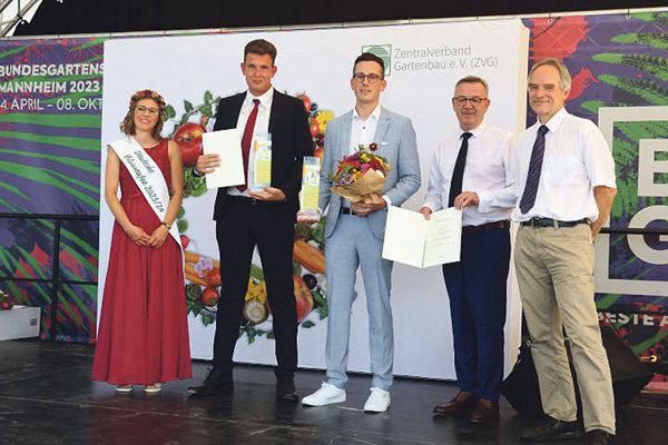 Preisverleihung Gewinner Gerbera van Megen GbR Biobaumschule Geers GmbH & Co. KG