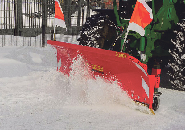 Arbeitsmaschinen Schneeschpflug