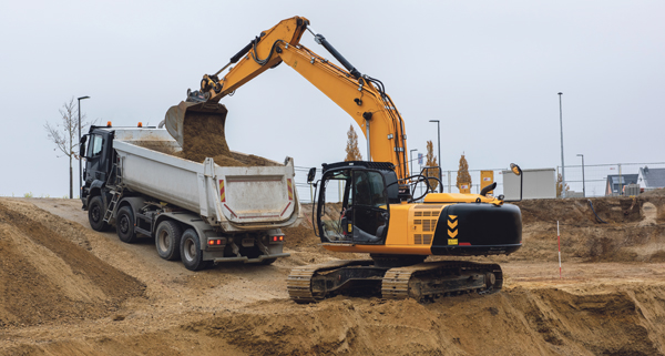 Tiefbau Bagger Laster LKW Sand Erde 