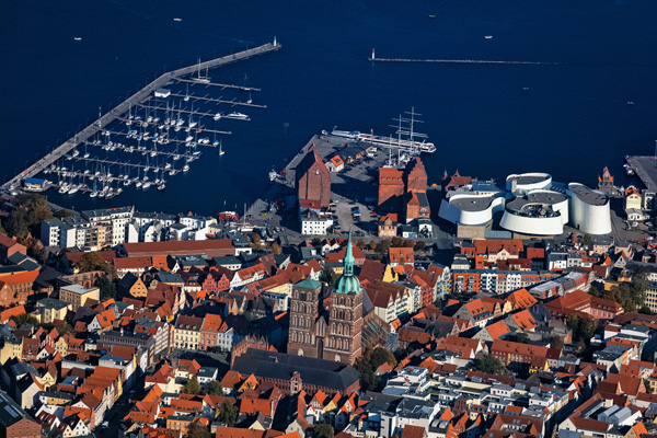 Altstadt von Stralsund MV-Plan 2035: Mecklenburg-Vorpommern setzt auf gezielte Zukunftsinvestitionen