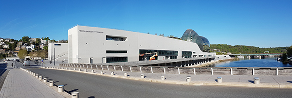 5_La Seine Musicale_Panorama_Gesamtansicht_Veredelung mit Repacryl u. MC-Color Proof vision.jpg