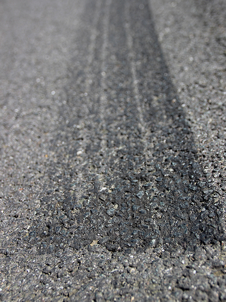 1519119142475_reifenabrieb-asphalttwm.jpg 1519119142475_reifenabrieb-asphalttwm.jpg