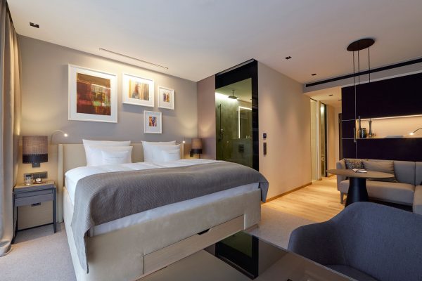 hotel2.jpg hotel2.jpg