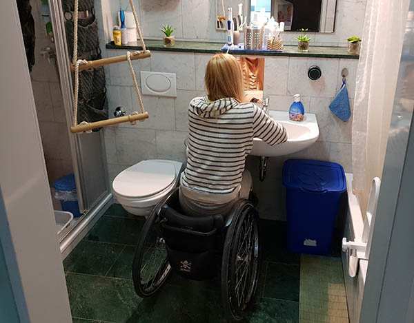 Dunja_Fuhrmann_Bad.jpg Dunja_Fuhrmann_Bad.jpg