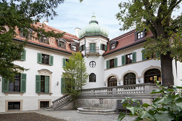 stadtbibliothek-monacensia.jpg stadtbibliothek-monacensia.jpg