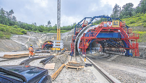 herrschaftsbucktunnel_hdr_9408.jpg herrschaftsbucktunnel_hdr_9408.jpg
