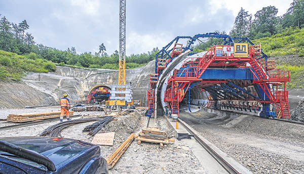 herrschaftsbucktunnel_hdr_9408.jpg