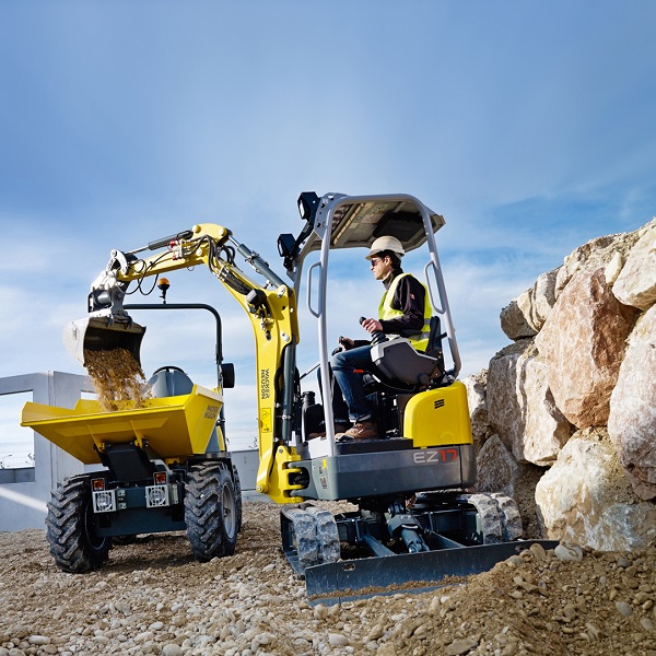 Wacker Neuson_EZ17_in action.jpg