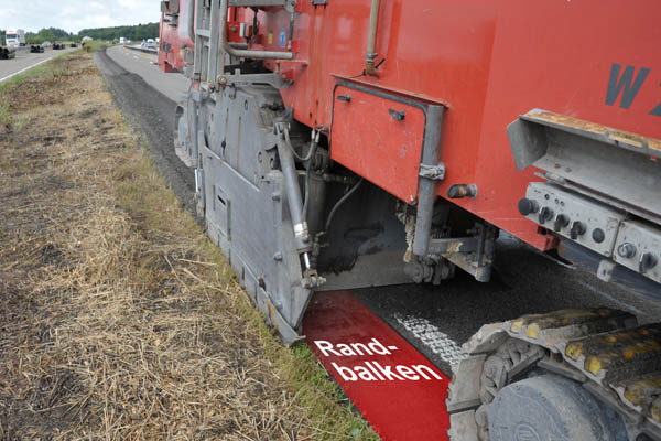 Bild_2_Randbalken.jpg Bild_2_Randbalken.jpg