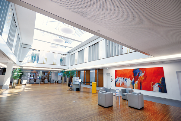 Bild 3 Kasseler Bank.jpg Bild 3 Kasseler Bank.jpg