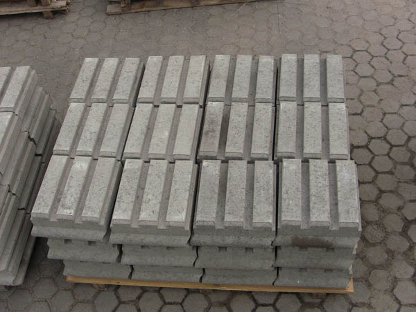 Verkalit-Öko-Deckwerkstein 30x30x18.jpg Verkalit-Öko-Deckwerkstein 30x30x18.jpg