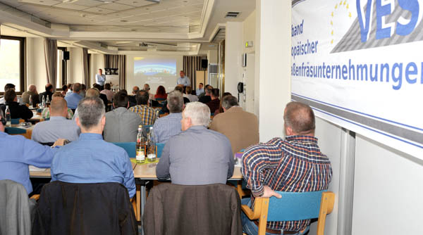 VESF_Herbst2014_Meeting.JPG