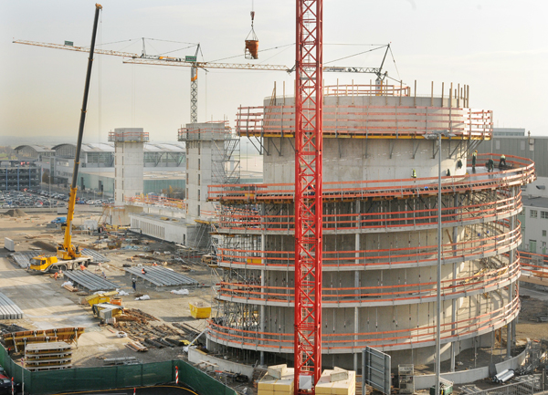 37-37-141124_Flughafen_P14_Baustelle_028.jpg 37-37-141124_Flughafen_P14_Baustelle_028.jpg