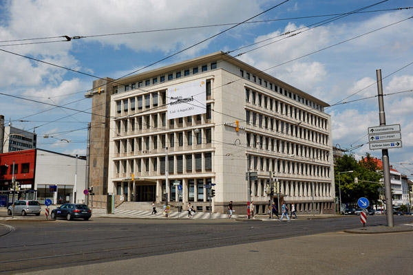 Kasseler Bank-2.jpg Kasseler Bank-2.jpg