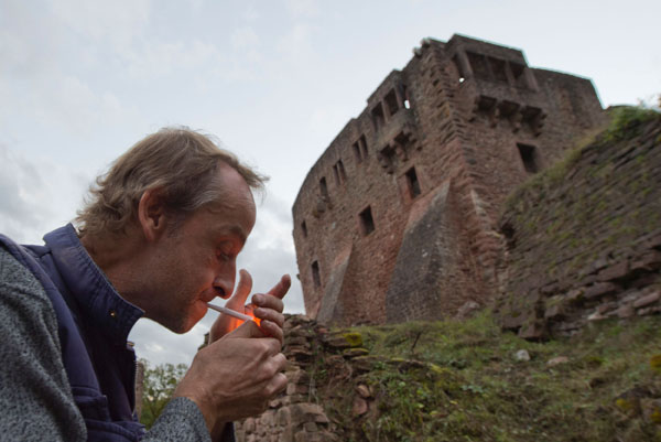 Burgruine2-online.jpg Burgruine2-online.jpg