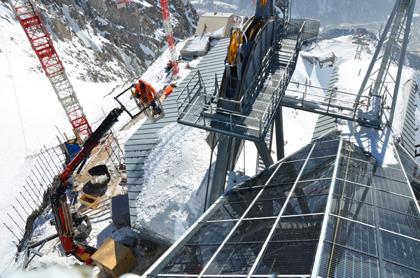 Fassi_Gru_Mont_Blanc_LR4.jpg Fassi_Gru_Mont_Blanc_LR4.jpg