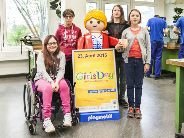 PLAYMOBIL_GirlsDay_2015_1.jpg PLAYMOBIL_GirlsDay_2015_1.jpg
