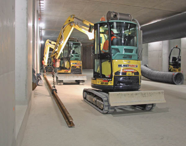 HKL-U-Bahn-HH-Bagger-1280.jpg HKL-U-Bahn-HH-Bagger-1280.jpg