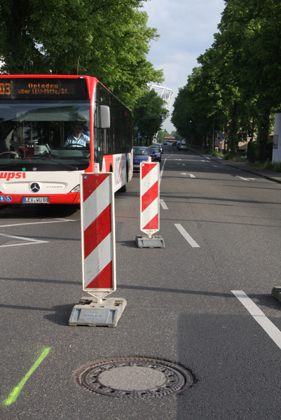 0_Busverkehr und BayArena.JPG