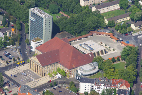 Kongress Palais Kassel Vogelperspektive.JPG
