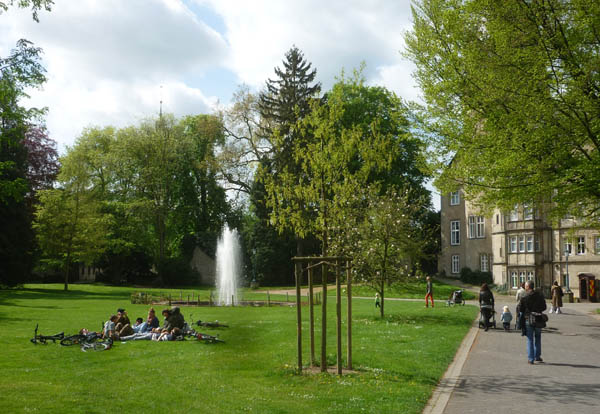 Foto_Forsa-Umfrage_die Deutschen lieben ihre Parks.jpg
