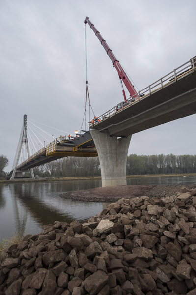 Online-ElbbrÃ¼cke1.jpg