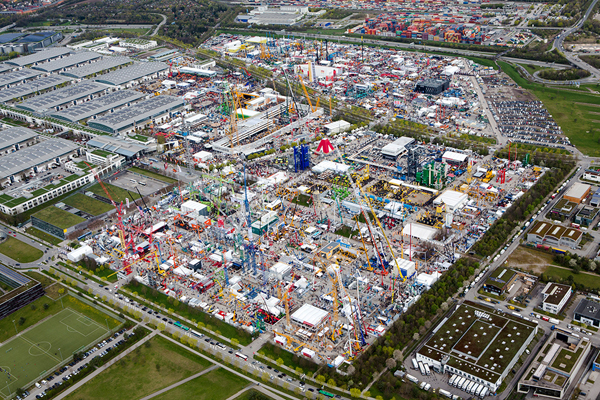 bauma-2016-aus-der-vogelperspektive.jpg