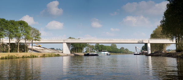 HaitsmaBeton_BrÃ¼cke Zuidhorn_1.jpg