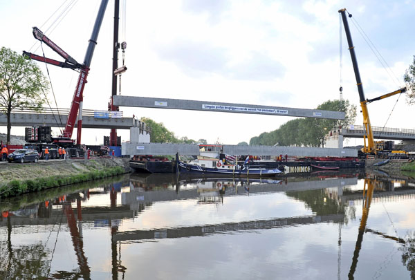 HaitsmaBeton_Brücke Zuidhorn_2.jpg HaitsmaBeton_Brücke Zuidhorn_2.jpg