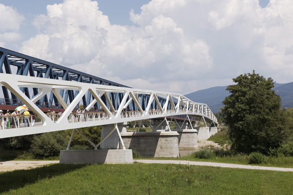 2016-Deggendorf-Huthmacher3.jpg 2016-Deggendorf-Huthmacher3.jpg
