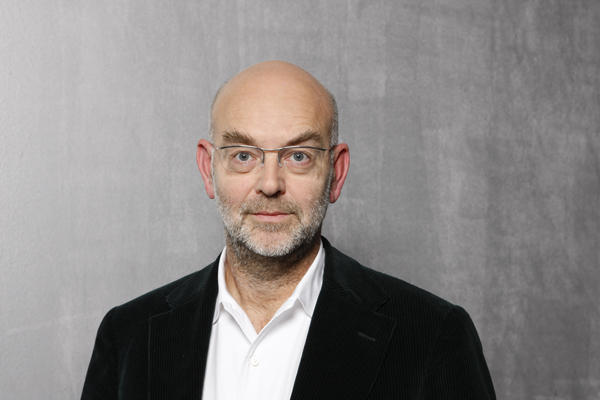Prof. Johannes Kister_300dpi.jpg Prof. Johannes Kister_300dpi.jpg