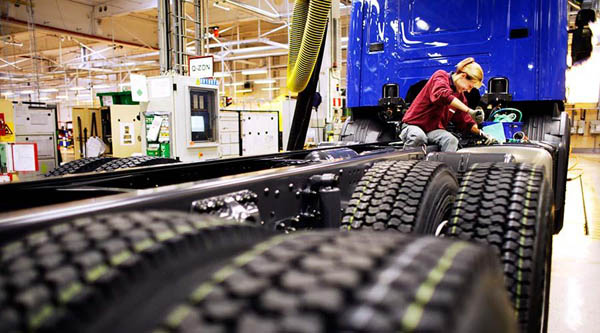 900x500Heavy-vehicle-Melker-Dahlstrand.imagebnk.sweden.se__0.jpg