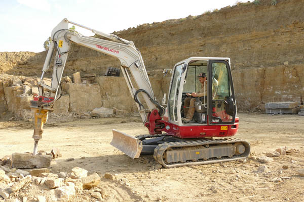 Takeuchi TB 260.JPG