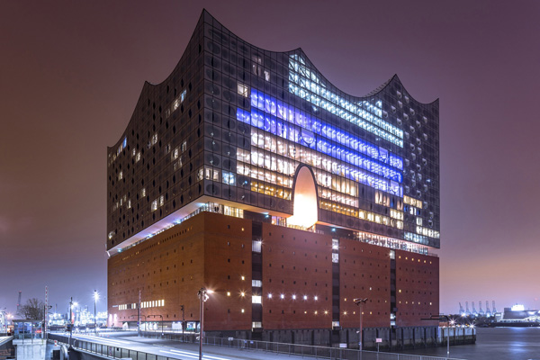 Wildeboer PI Elbphilharmonie Hamburg - Bild 01.jpg