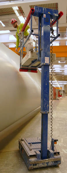 JLG 2.JPG JLG 2.JPG