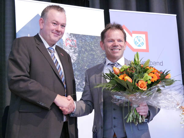 Bollwerk_Zimmermann_DDT_17_Wahl_1050721 Klein.jpeg Bollwerk_Zimmermann_DDT_17_Wahl_1050721 Klein.jpeg