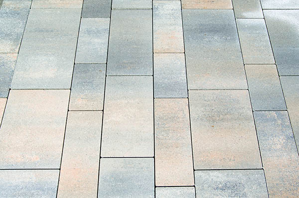 17-01_Terrassenplatten.jpg 17-01_Terrassenplatten.jpg