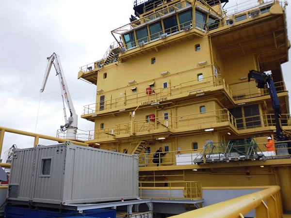 Containeronboard_web.jpg Containeronboard_web.jpg