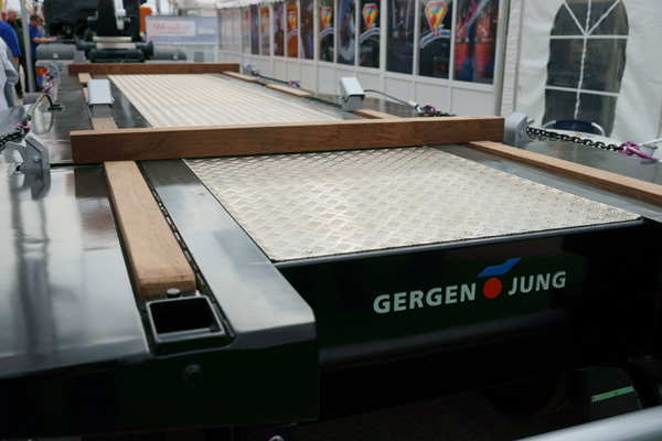 Gergen-Jung_04_01_13_2119.jpg Gergen-Jung_04_01_13_2119.jpg